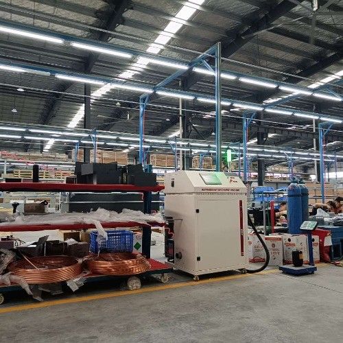 ChunMu CM8600 Gas Injection Machine Auto Freon Charging Machine
